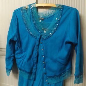 LADIES, SMALL, 2 PIECE TANK TOP SET, TANK TOP & MATCHING JACKET WITH SEQUINS